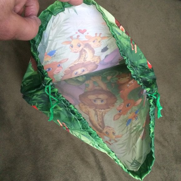 Two Nylon Tote Bags - Picture 12 of 15